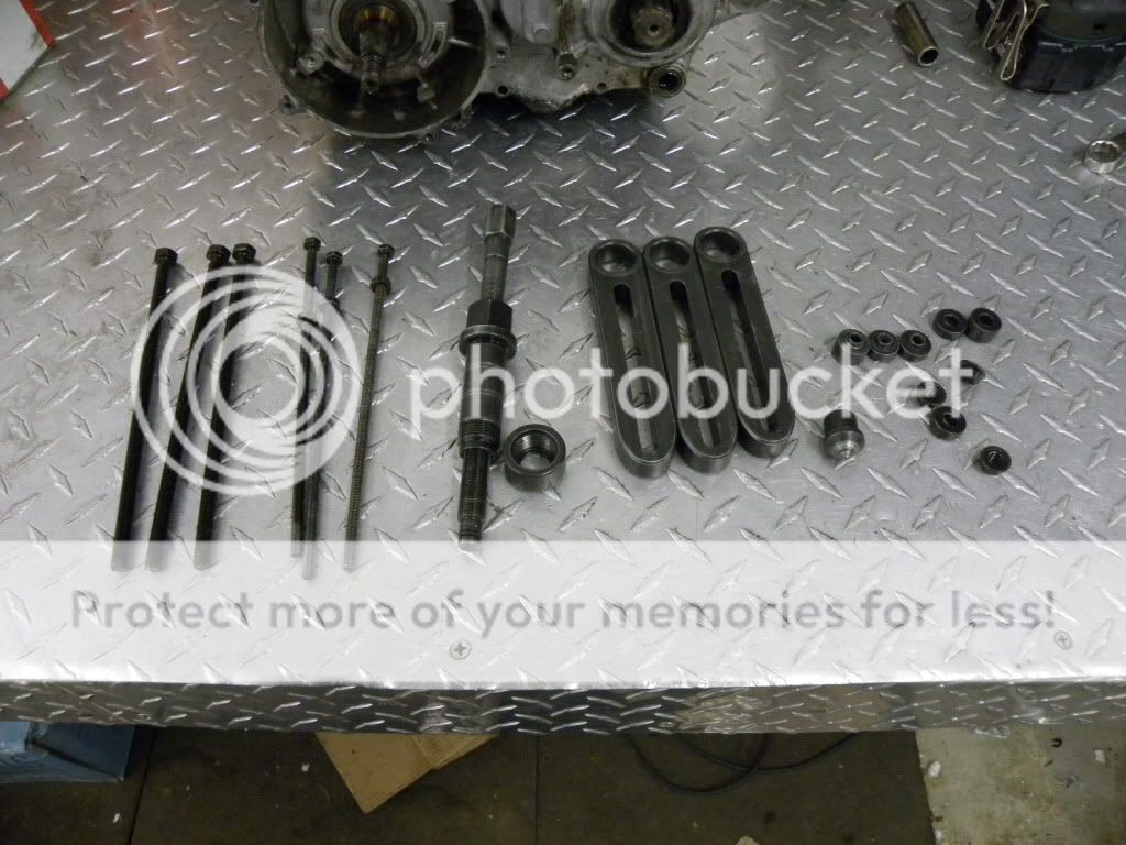 How to safely split your motorcycle engine cases. KX Guru Racing